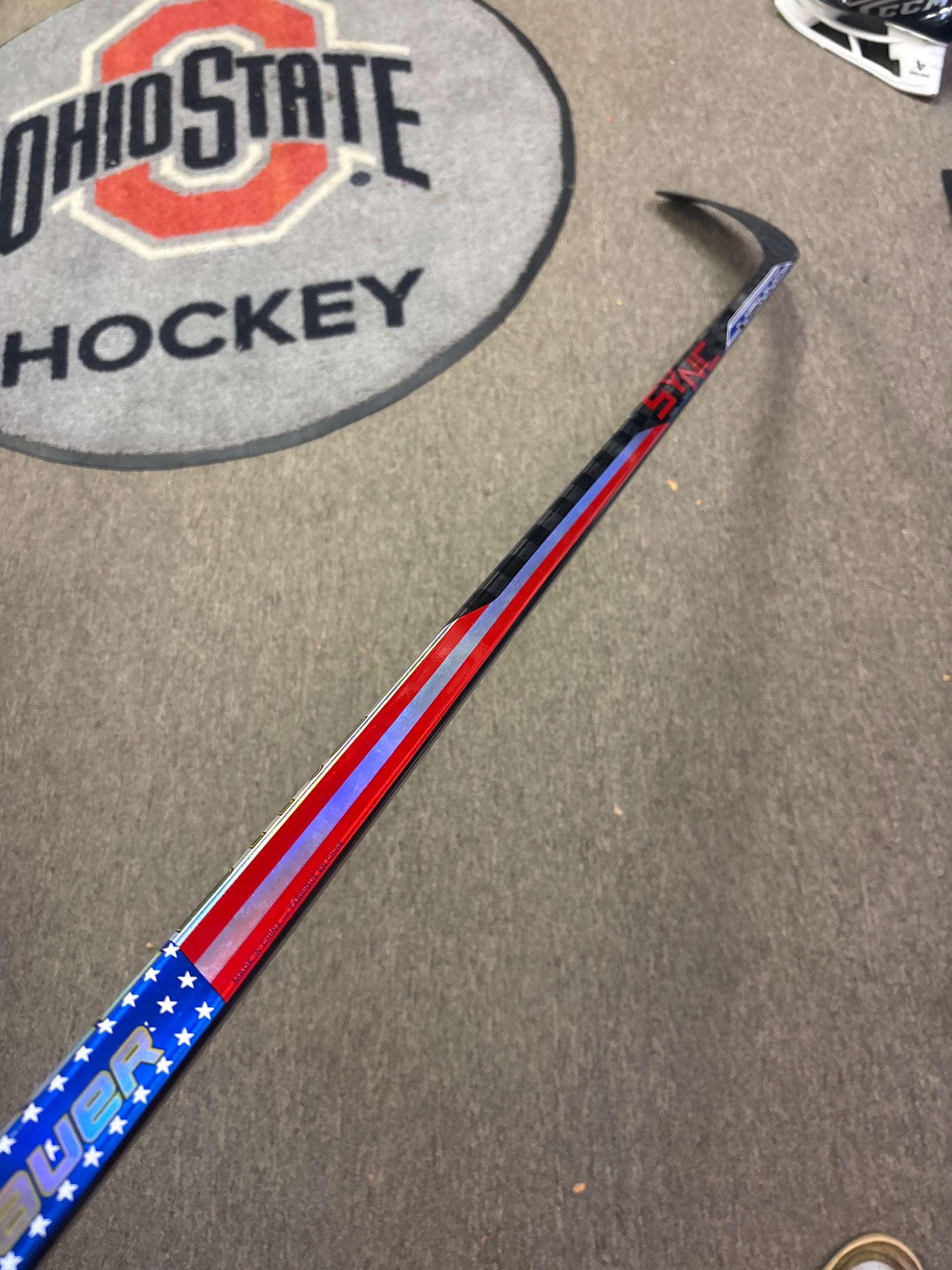 Compher Bauer 2NPro painted like Nexus Sync TEAM USA - RH Compher Bauer 2NPro painted like Nexus Sync TEAM USA - RH