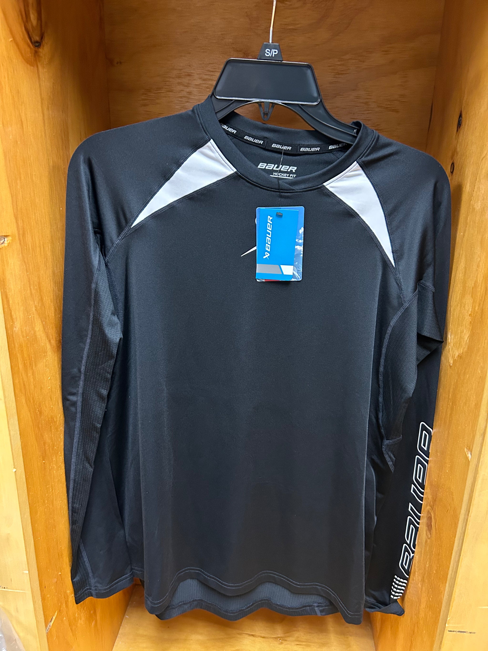 BAUER PERFORMANCE LONG SLEEVE BASELAYER SHIRT