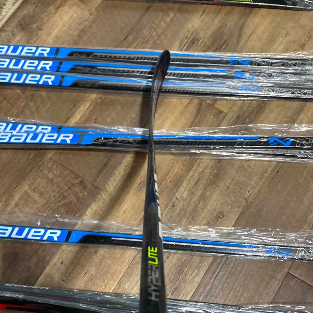 New LH Bauer Hyperlite P28 - 87 Flex Hockey Stick
