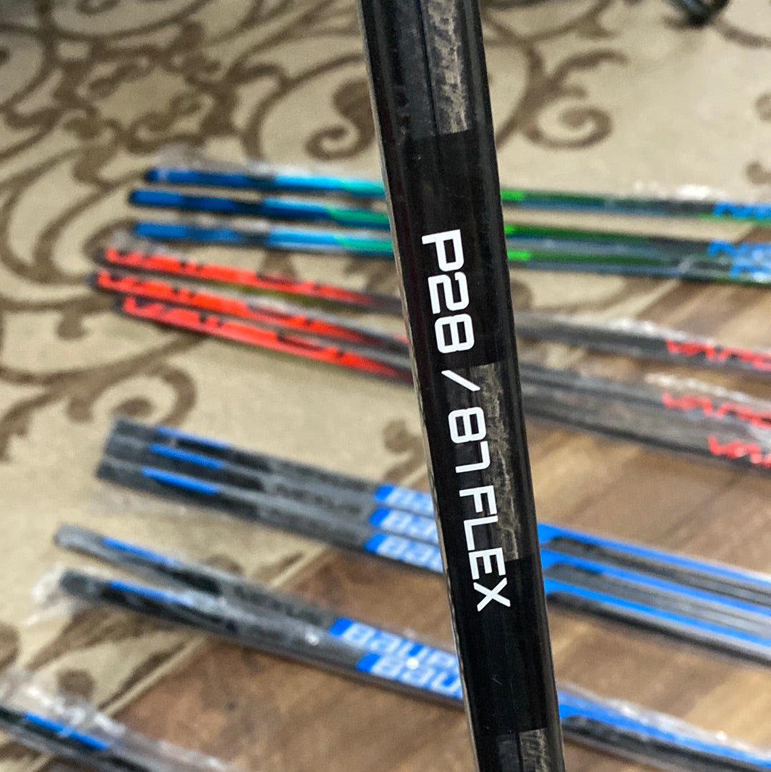 New LH Bauer Hyperlite P28 - 87 Flex Hockey Stick